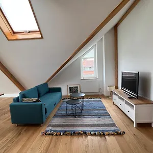 Bluemlein Apartment